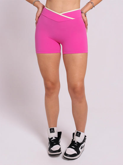 SHORT CONTRAST MILK SHAKE COM BAUNILHA
