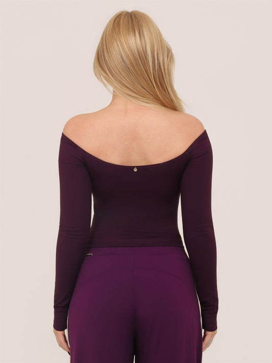CROPPED SHOULDER WINE
