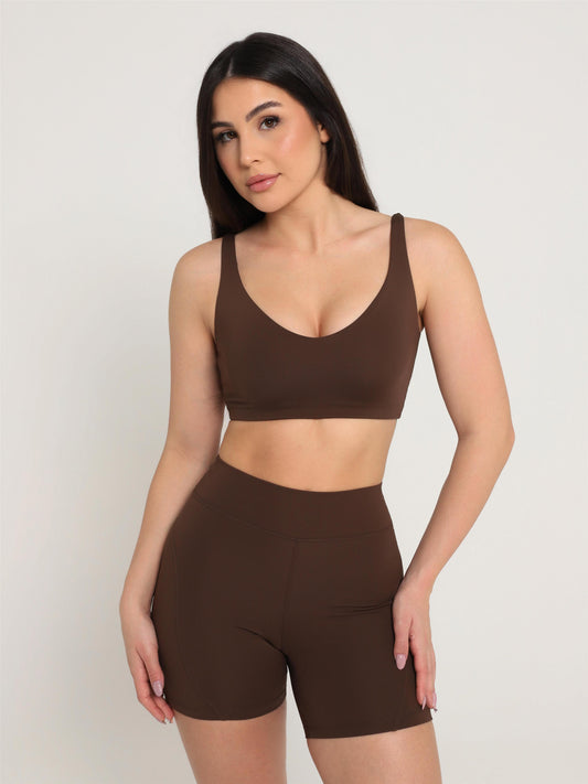 SHORT COURT BROWN