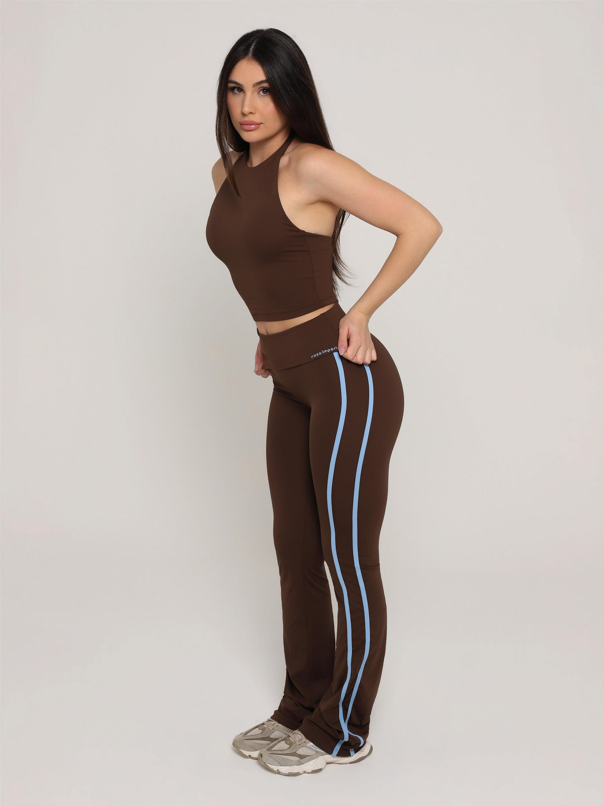 CALÇA FLARE FOLD DUO BROWN COM AZUL SKY