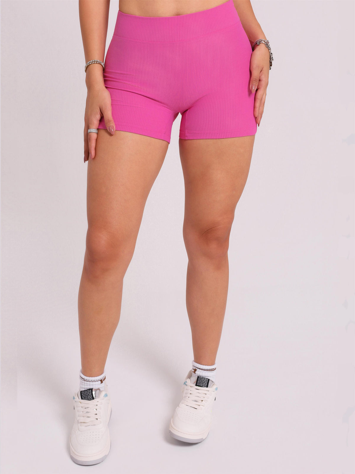 SHORT SKIN CANELADO MILK SHAKE