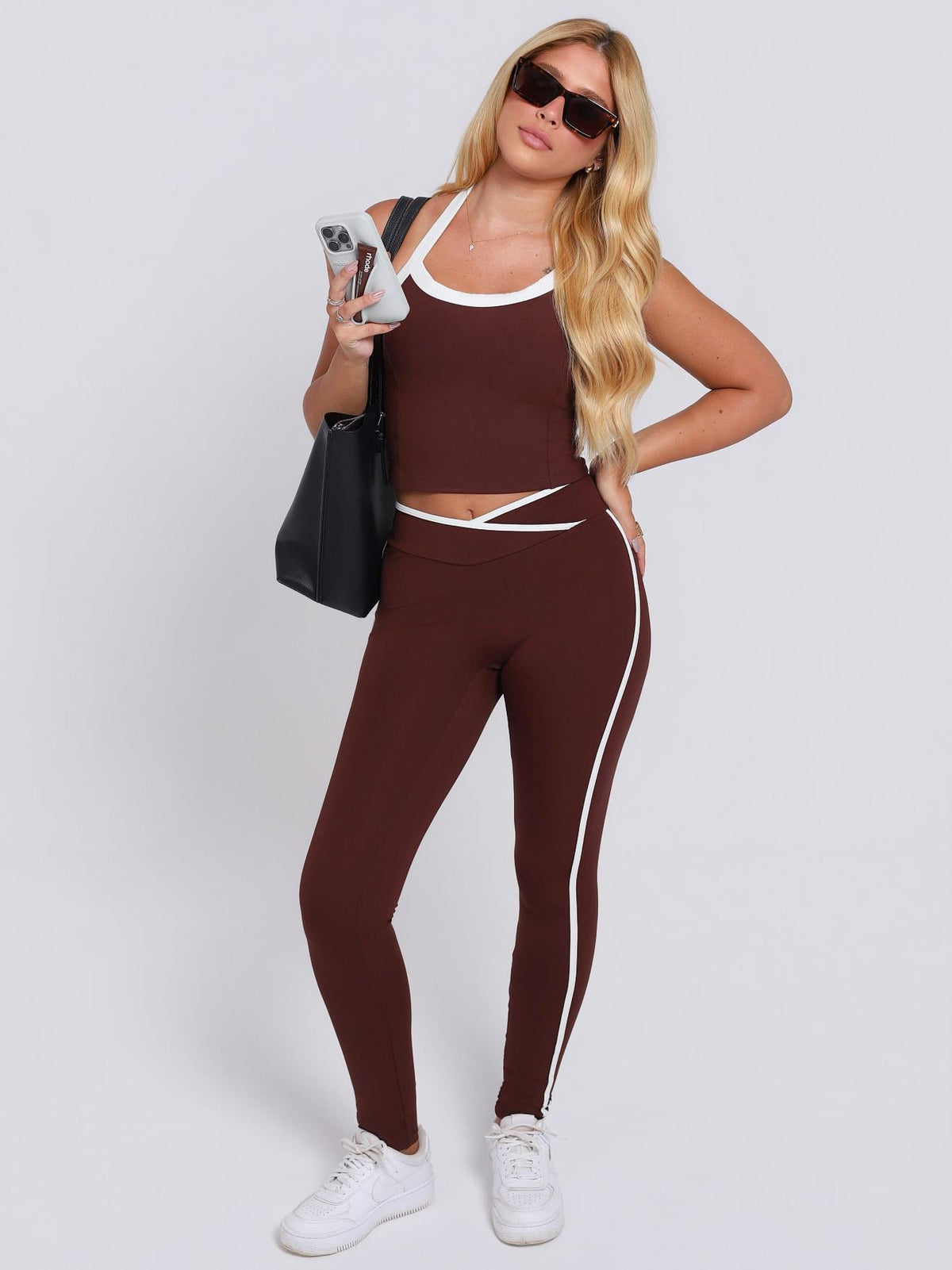 LEGGING CONTRAST ESPRESSO COM OFF