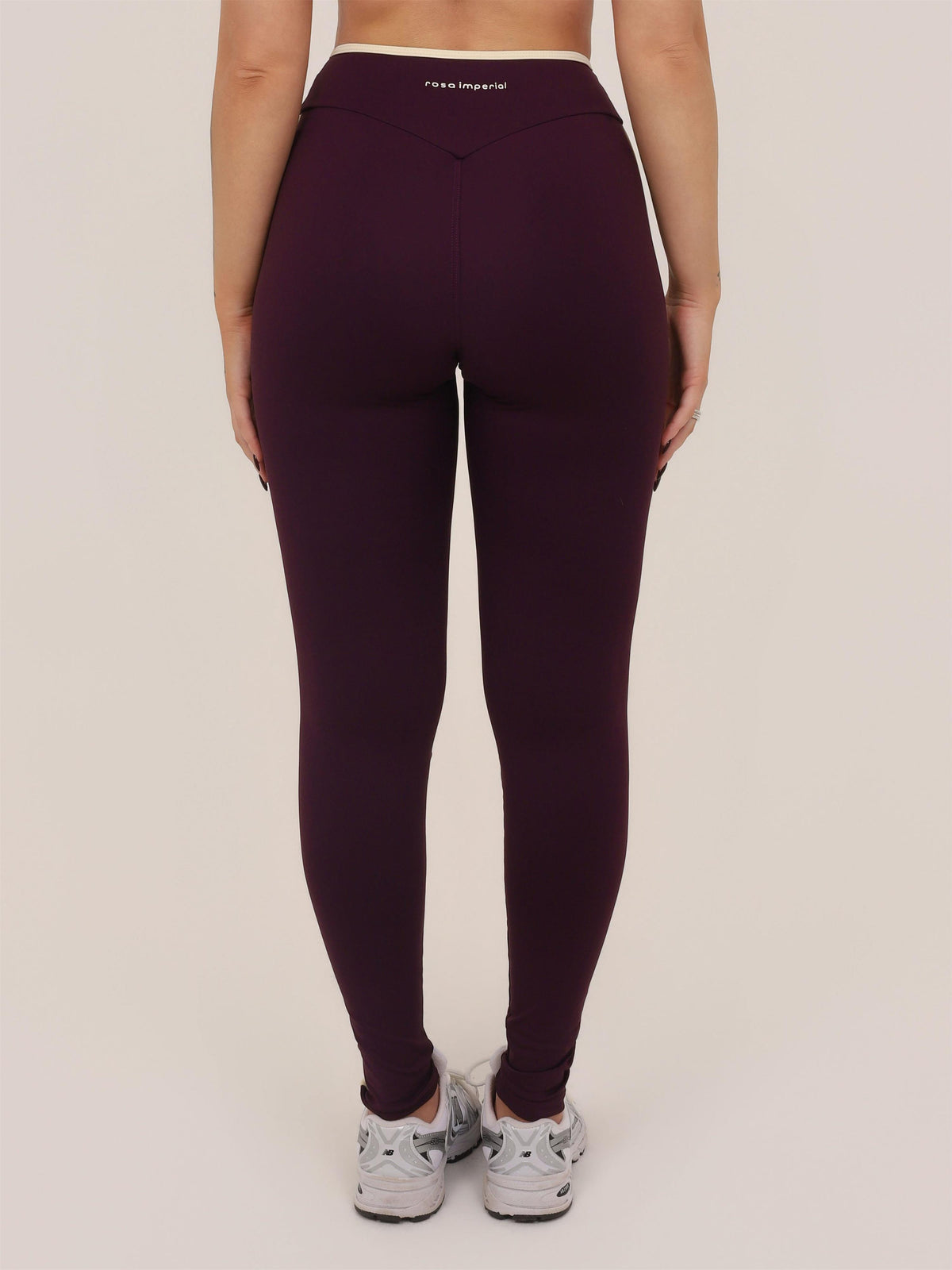 LEGGING CONTRAST WINE COM BAUNILHA